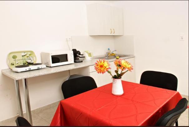 Liszt Apartman เปตช์ ห้อง รูปภาพ