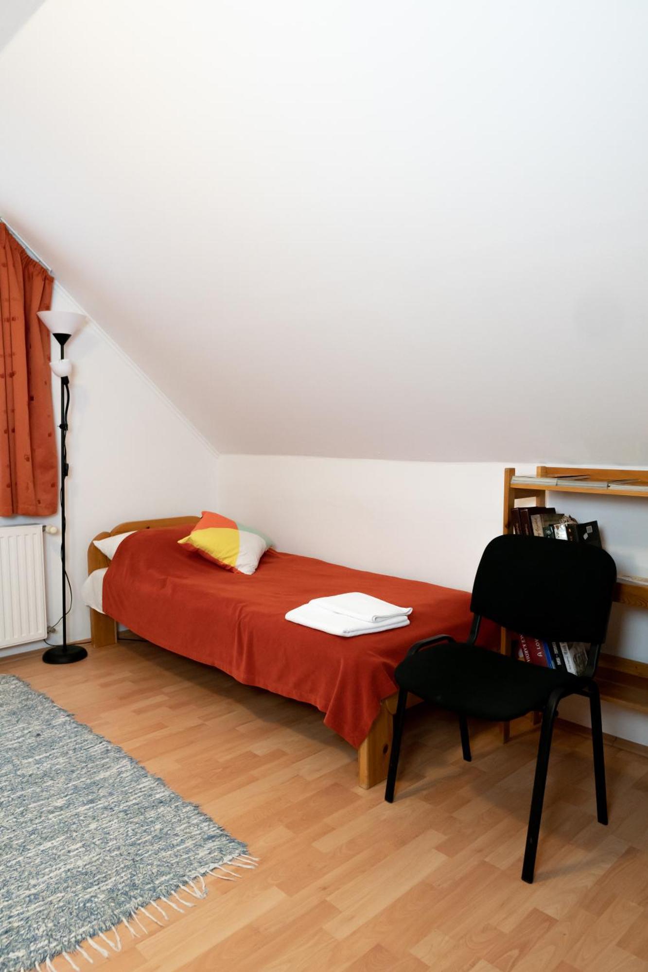 Liszt Apartman เปตช์ ภายนอก รูปภาพ